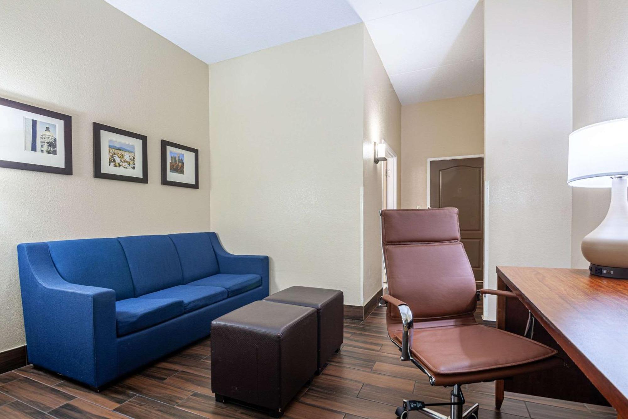 Comfort Suites Morrow- Atlanta South Extérieur photo